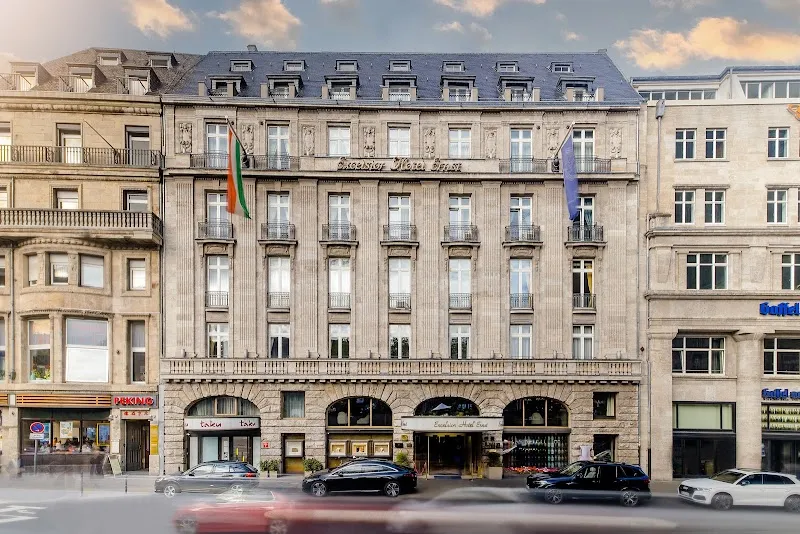 Hotel Excelsior Ernst